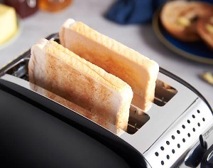 Russell Hobbs 26550-56/RH Colours Plus 2S Toaster Black rozmrazovací funkce